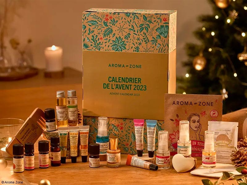 Essence Calendrier De L'Avent 2023 Merry Tout & Happy Toujours Advent Noël